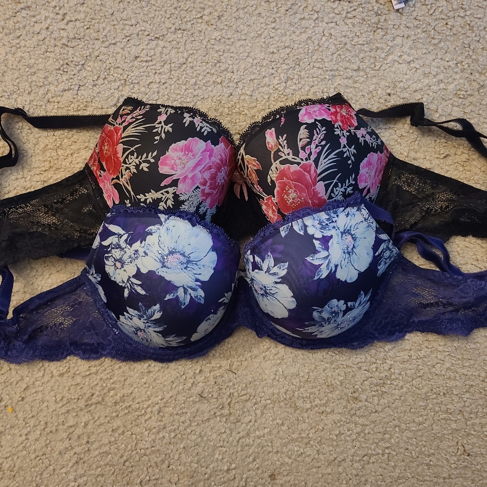 Victoria's Secret Bras 34DD